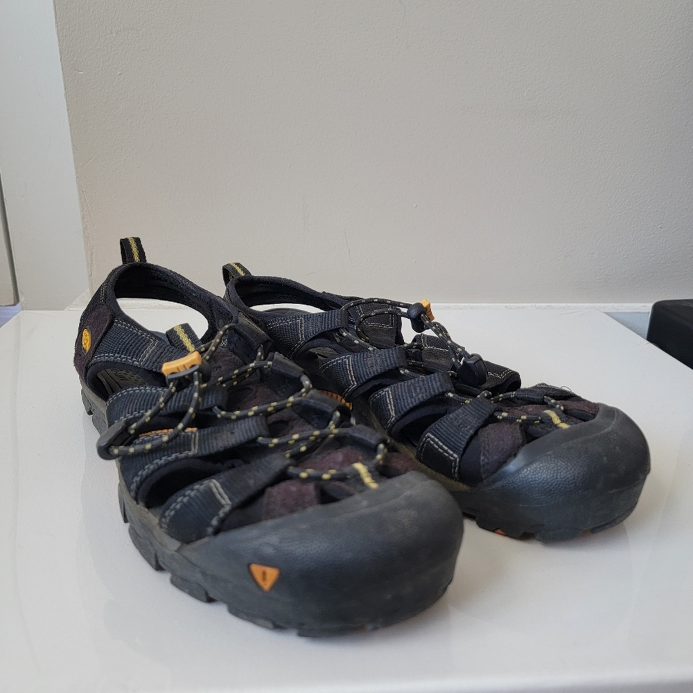 Keen Newport H2 Hybrid Sandals Waterproof Sturdy Mountain Bike Hiking Sh…